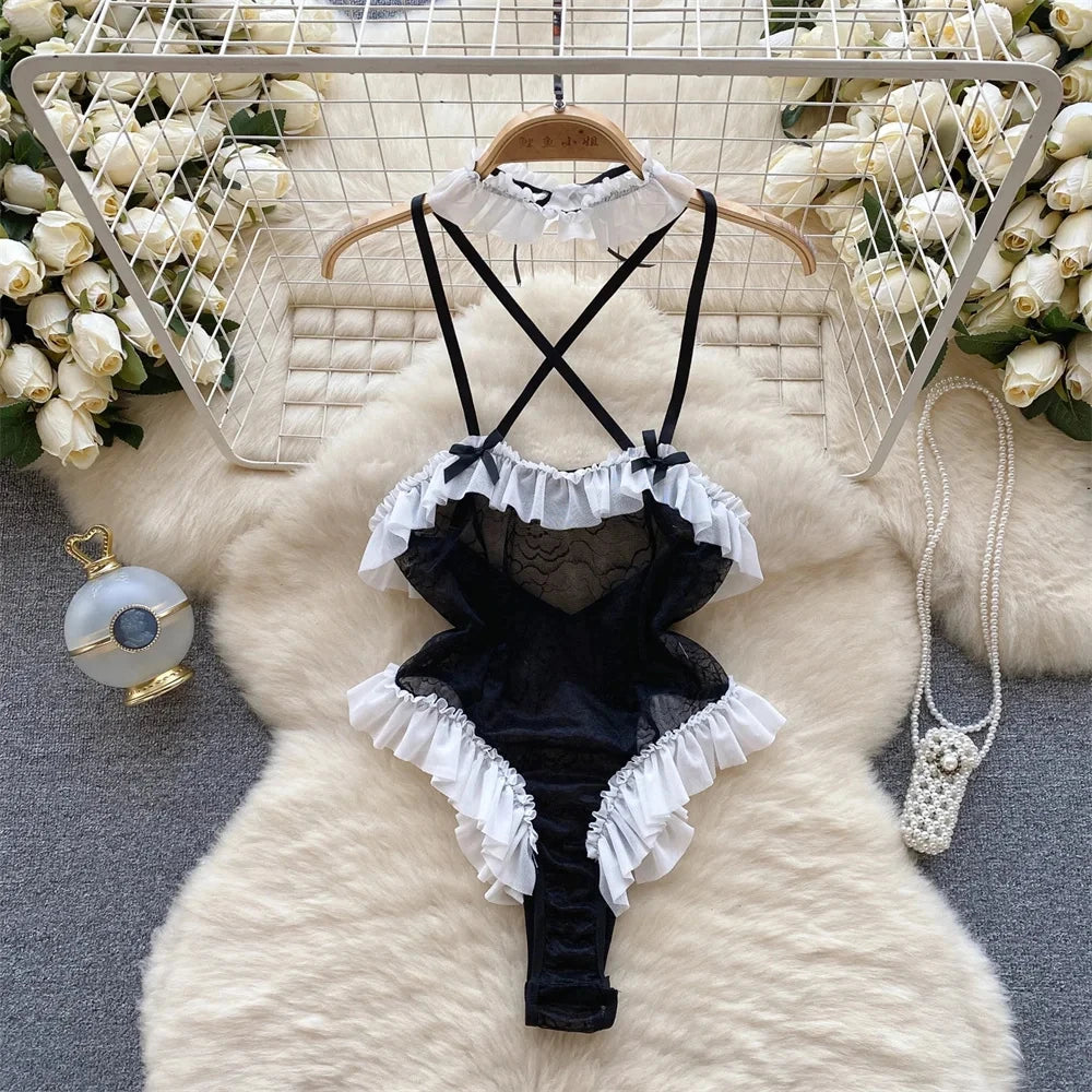 Elegant and sexy women's lingerie set – includes bra and panty for a flattering, confident look. Perfect blend of comfort and allure!