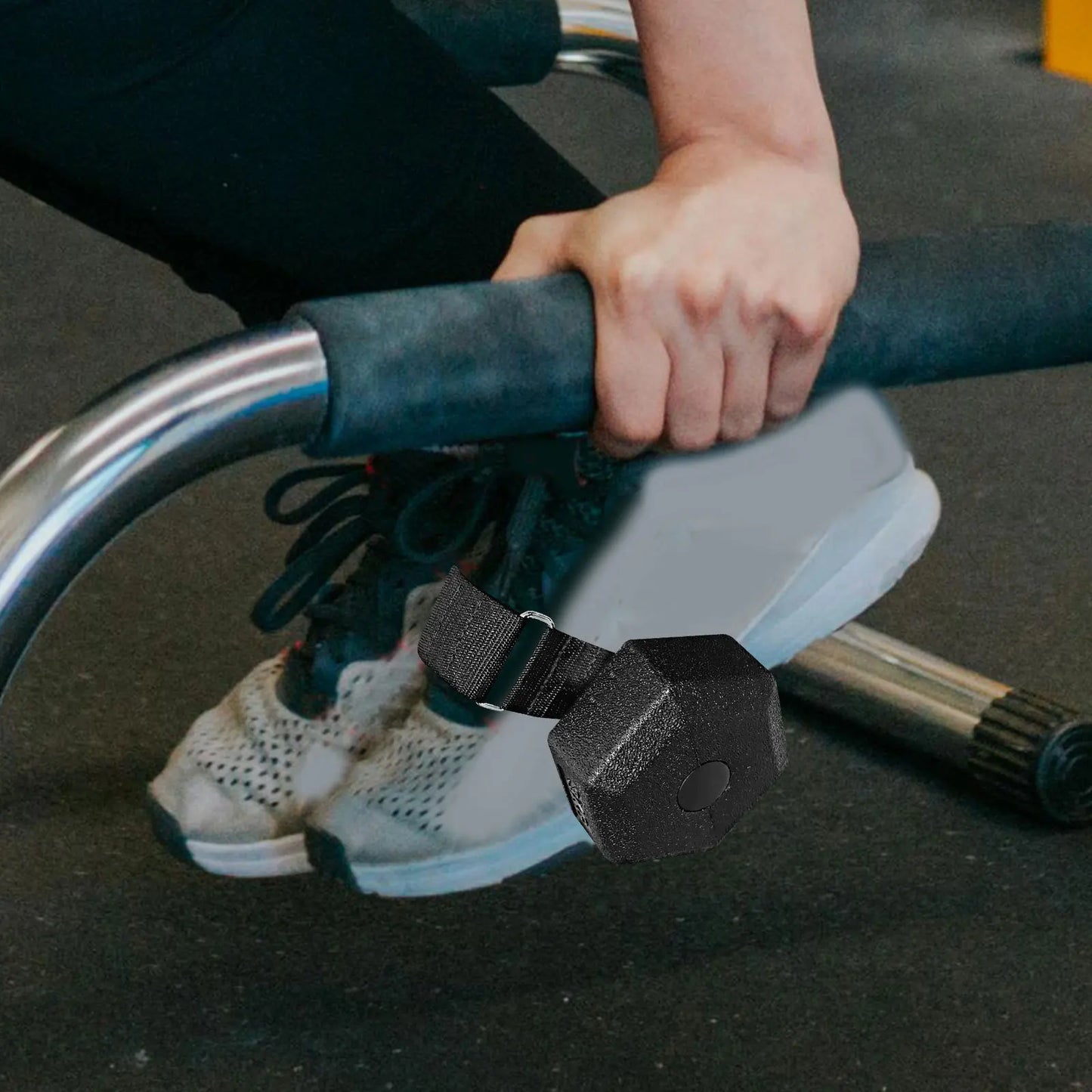 1Pair Dumbbell Ankle Straps Adjustable Durable Sturdy Hook Loop Closure Fitness Attachment Leg Lift Workout Dumbbell Foot Strap